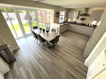 4 bedroom Detached house for sale in Galloway Road, Drakelow, Burton-on-Trent, DE15
