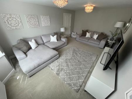 4 bedroom Detached house for sale in Galloway Road, Drakelow, Burton-on-Trent, DE15