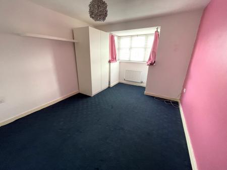 5 bedroom Detached house for sale in Hevea Road, Burton-on-Trent, DE13