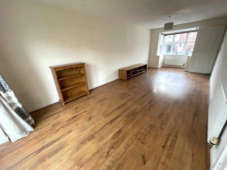 5 bedroom Detached house for sale in Hevea Road, Burton-on-Trent, DE13