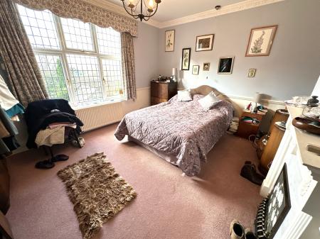 4 bedroom Detached bungalow for sale in Highfield Drive, Burton-on-Trent, DE15