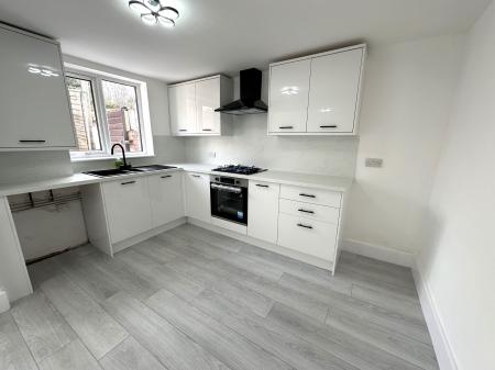 2 bedroom Terraced House for sale in Main Street, Stapenhill, Burton-on-Trent, DE15