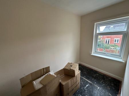 2 bedroom Terraced House for sale in Queen Street, Burton-on-Trent, DE14