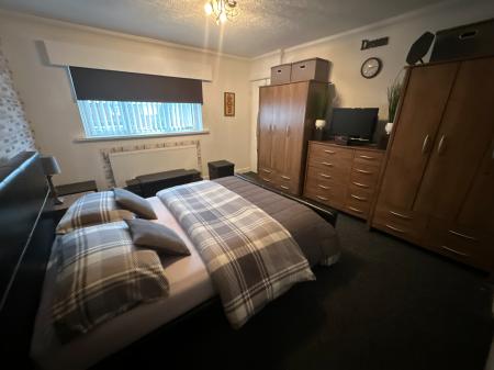 4 bedroom Detached house for sale in Sheffield Street, Burton-on-Trent, DE14