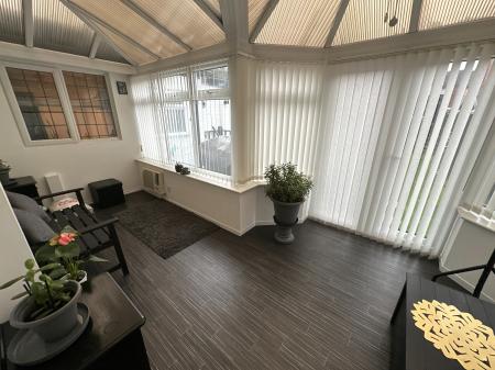 4 bedroom Detached house for sale in Sheffield Street, Burton-on-Trent, DE14