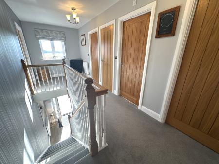 5 bedroom Detached house for sale in Sidings Drive, Drakelow, Burton-on-Trent, DE15