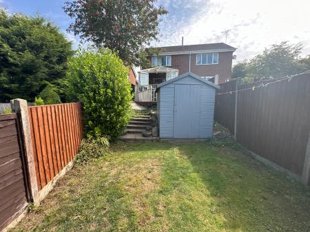 4 bedroom Semi-detached house for sale in Stanton Road, Stapenhill, Burton-on-Trent, DE15