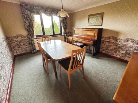 4 bedroom Detached house for sale in Stubby Lane, Draycott in the Clay, Derby, DE6