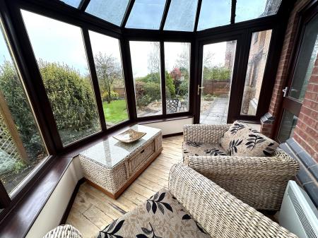 4 bedroom Detached house for sale in Stubby Lane, Draycott in the Clay, Derby, DE6