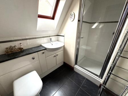 4 bedroom Detached house for sale in Stubby Lane, Draycott in the Clay, Derby, DE6