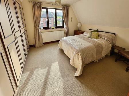 4 bedroom Detached house for sale in Stubby Lane, Draycott in the Clay, Derby, DE6