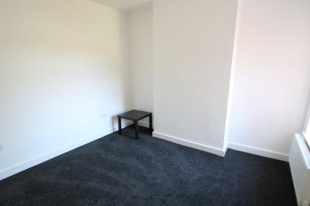 2 bedroom Terraced House to let in Long Street, Burton-On-Trent, DE15