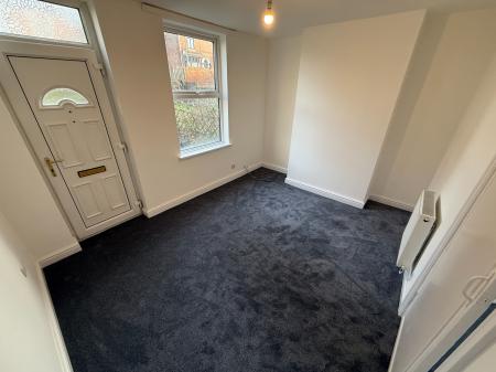2 bedroom Terraced House to let in Stanton Road, Burton-On-Trent, DE15