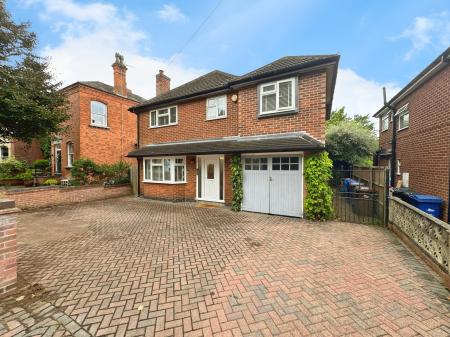 Alexandra Road, Burton-on-Trent, DE15