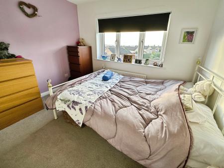 3 bedroom Detached house for sale in Ashbrook, Stapenhill, Burton-on-Trent, DE15