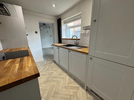 2 bedroom Terraced House for sale in Astil Street, Stapenhill, Burton-on-Trent, DE15