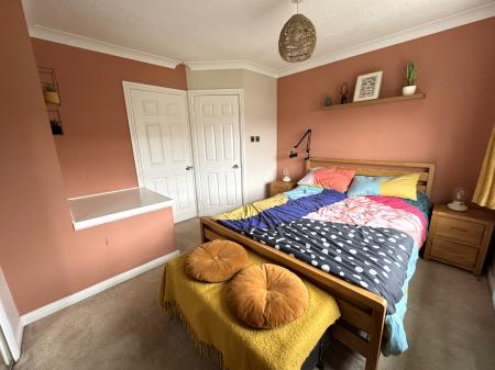 3 bedroom Detached house for sale in Baltimore Close, Newhall, Swadlincote, Derbyshire, DE11