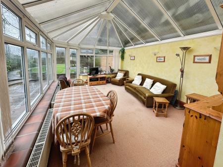 4 bedroom Detached house for sale in Beamhill Road, Anslow, Burton-on-Trent, DE13