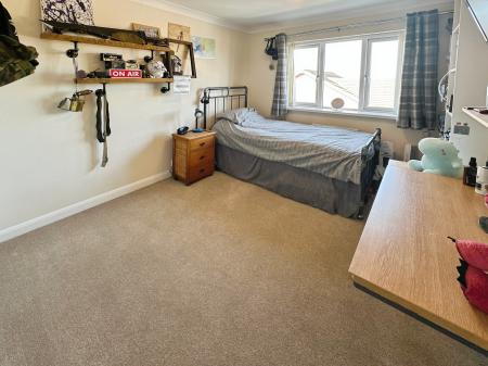 4 bedroom Detached house for sale in Blueberry Way, Woodville, Swadlincote, DE11