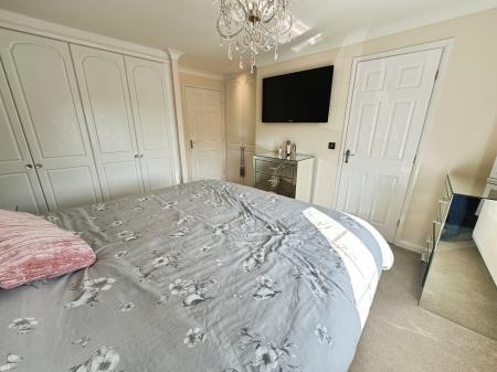 4 bedroom Detached house for sale in Blueberry Way, Woodville, Swadlincote, DE11