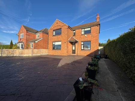 Burton Road, Castle Gresley, Swadlincote, Derbyshire, DE11
