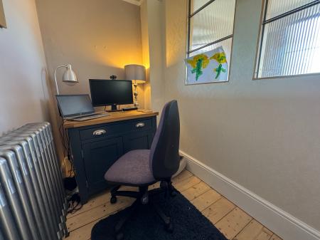 3 bedroom Detached house for sale in Burton Road, Castle Gresley, Swadlincote, Derbyshire, DE11