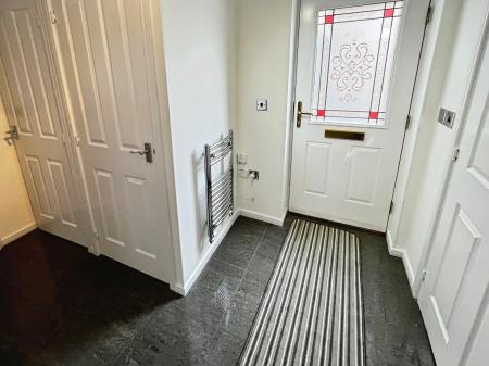 2 bedroom Flat for sale in Caroline Court, Burton-on-Trent, DE14