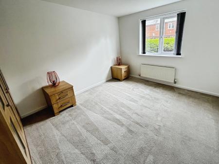 2 bedroom Flat for sale in Caroline Court, Burton-on-Trent, DE14