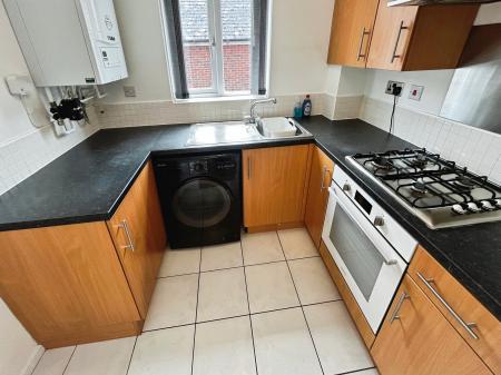 2 bedroom Flat for sale in Caroline Court, Burton-on-Trent, DE14