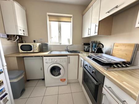 2 bedroom Maisonette for sale in Caroline Court, Burton-on-Trent, DE14