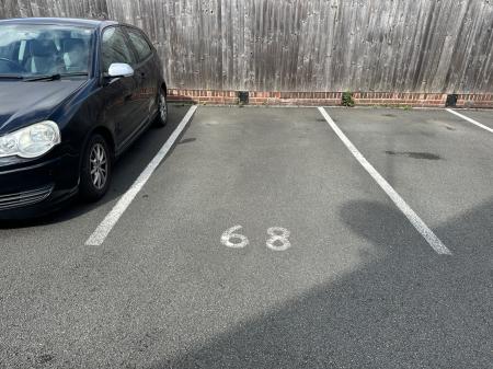 2 bedroom Maisonette for sale in Caroline Court, Burton-on-Trent, DE14