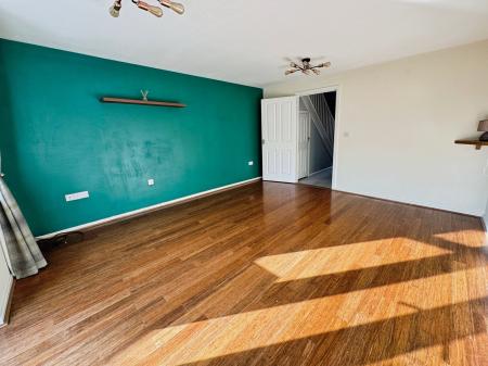 3 bedroom Town house for sale in Caroline Court, Burton-on-Trent, DE14