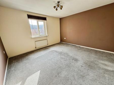 3 bedroom Town house for sale in Caroline Court, Burton-on-Trent, DE14