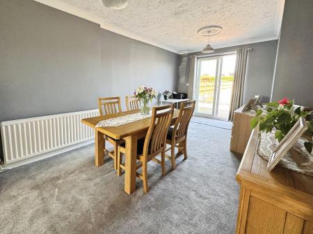 3 bedroom Detached house for sale in Church Road, Stretton, Burton-on-Trent, DE13