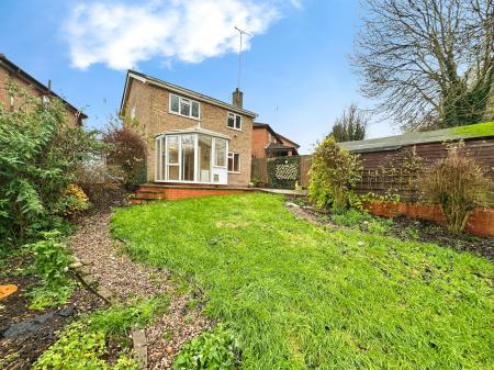 3 bedroom Detached house for sale in Cricketers Close, Burton-on-Trent, DE15