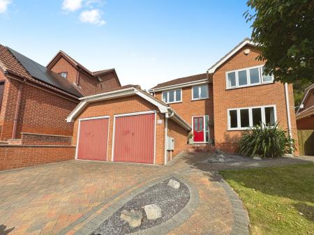 Derwent Road, Brizlincote Valley, Burton-on-Trent, DE15