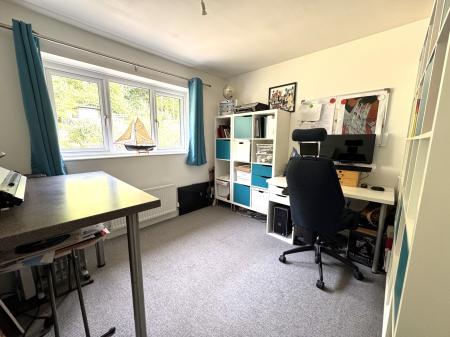 4 bedroom Detached house for sale in Derwent Road, Brizlincote Valley, Burton-on-Trent, DE15