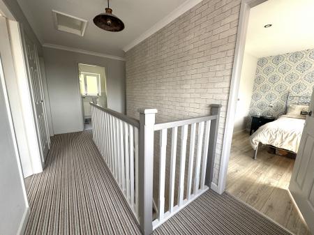 4 bedroom Detached house for sale in Derwent Road, Brizlincote Valley, Burton-on-Trent, DE15