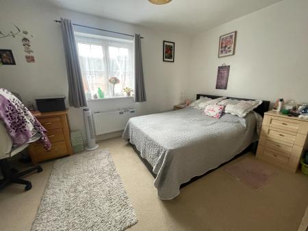 4 bedroom Town house for sale in Evershed Way, Burton-on-Trent, DE14