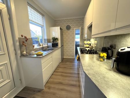 3 bedroom Terraced House for sale in Frederick Street, Stapenhill, Burton-on-Trent, DE15