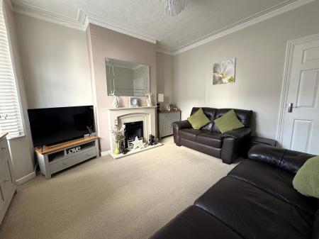 3 bedroom Terraced House for sale in Frederick Street, Stapenhill, Burton-on-Trent, DE15