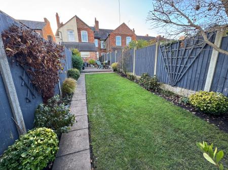 3 bedroom Terraced House for sale in Frederick Street, Stapenhill, Burton-on-Trent, DE15