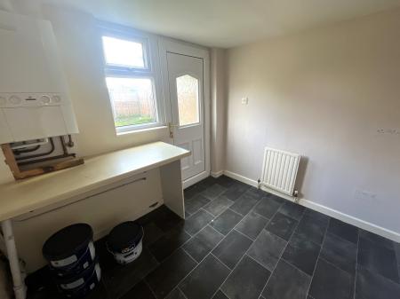3 bedroom Semi-detached house for sale in Glamis Close, Stretton, Burton-on-Trent, DE13