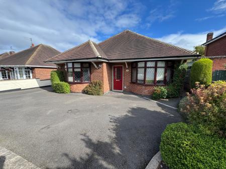 Gresley Wood Road, Church Gresley, Swadlincote, DE11