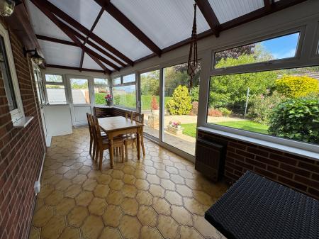 3 bedroom Bungalow for sale in Gresley Wood Road, Church Gresley, Swadlincote, DE11