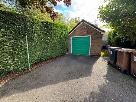 3 bedroom Bungalow for sale in Gresley Wood Road, Church Gresley, Swadlincote, DE11