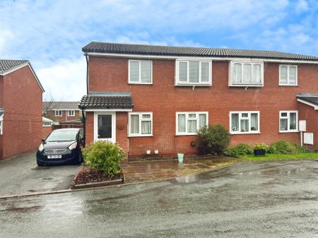 Harlech Way, Burton-on-Trent, DE13