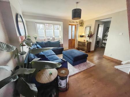 3 bedroom Semi-detached house for sale in Harwood Avenue, Branston, Burton-on-Trent, DE14