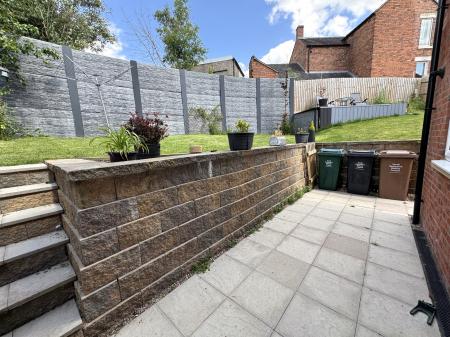 3 bedroom Semi-detached house for sale in Horse Chestnut Close, Newhall, Swadlincote, Derbyshire, DE11