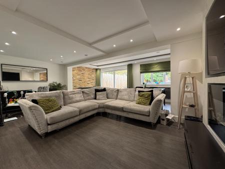 4 bedroom Semi-detached house for sale in Main Street, Newhall, Swadlincote, Derbyshire, DE11